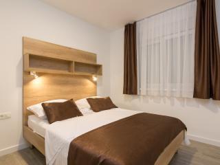 Guest House Petra Trogir Eksteriør bilde