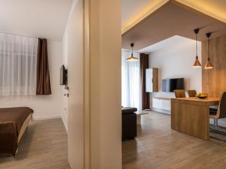 Guest House Petra Trogir Eksteriør bilde